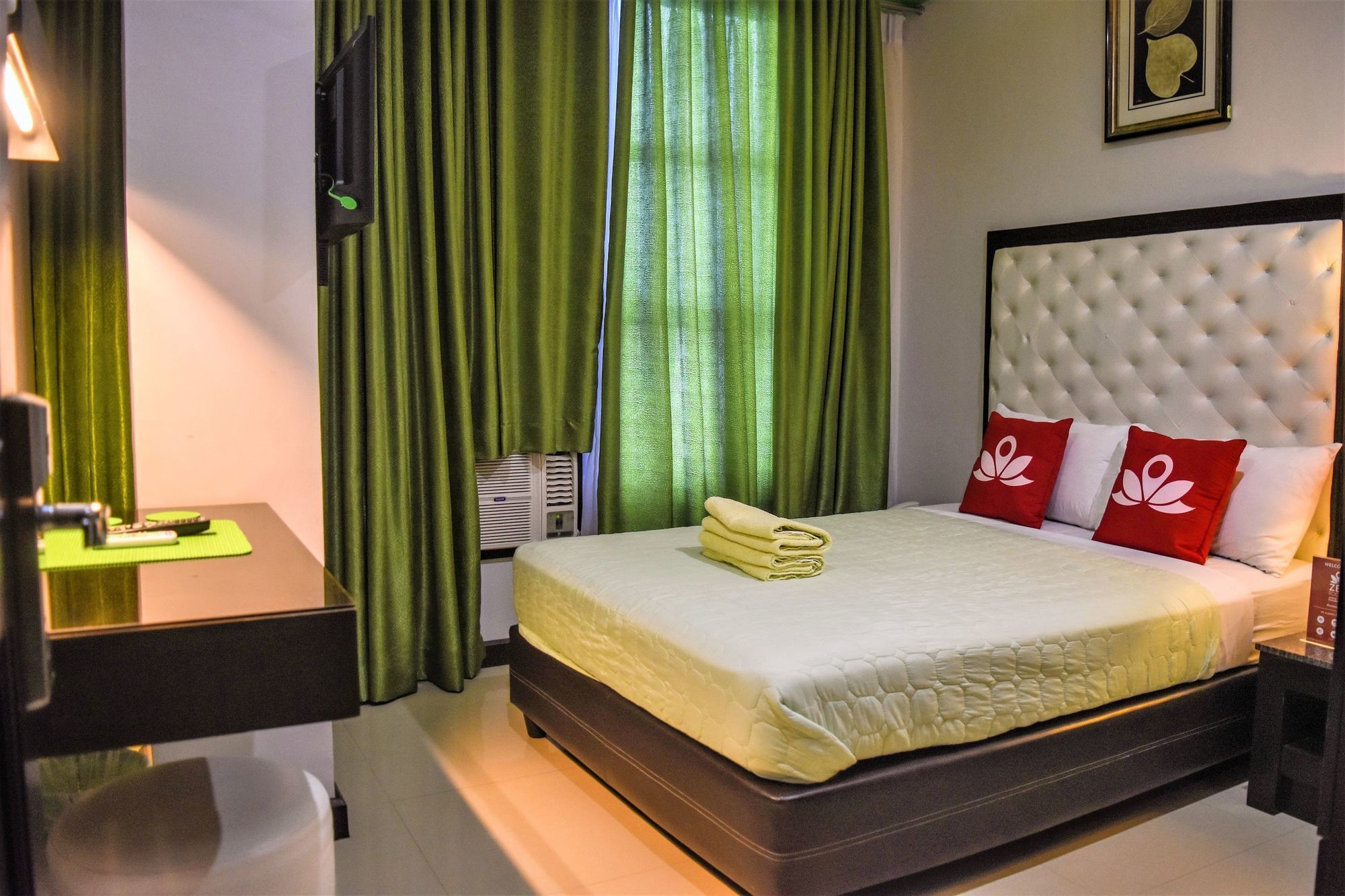 Zen Rooms Pryce Business Park Davao City Buitenkant foto